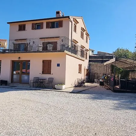 Apartmani Barbara Brsec Exterior photo
