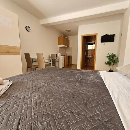 Apartmani Barbara Brsec Exterior photo
