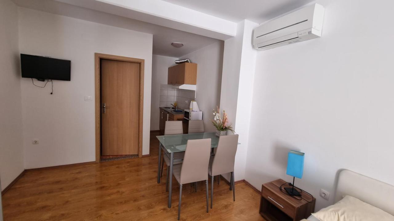 Barbara Apartment Brsec